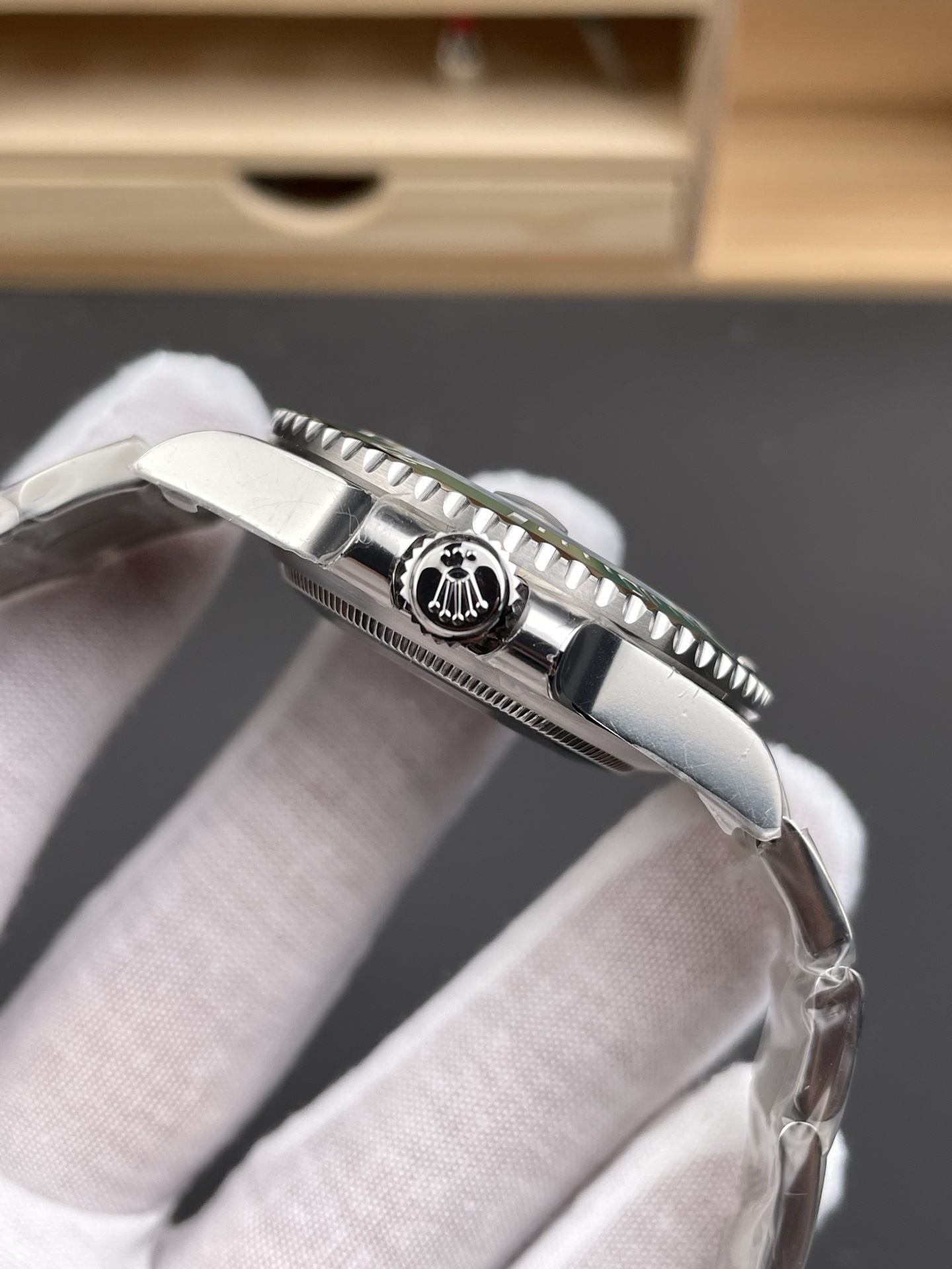 Submariner Date 116610LV