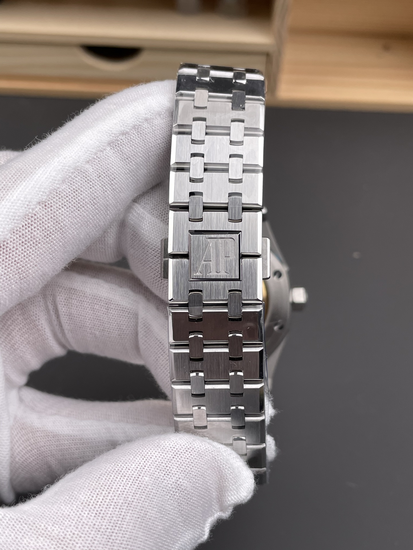 Royal Oak Silver/White 15400ST