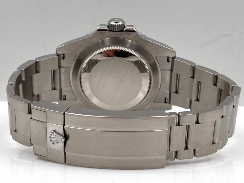 Submariner Date 126610LN