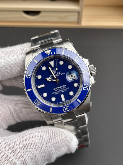 Submariner Date 126619LB