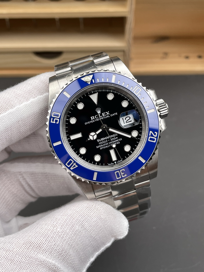 Submariner Date 126619LB