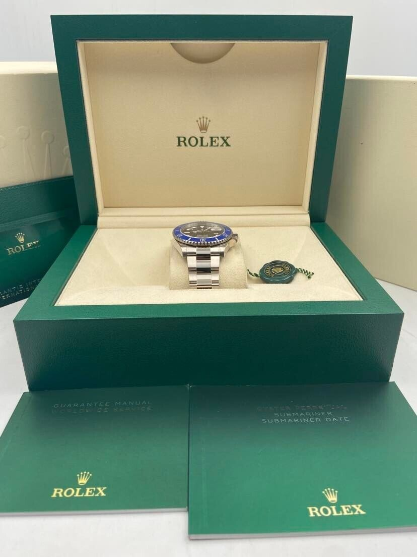 Submariner Date 126619LB