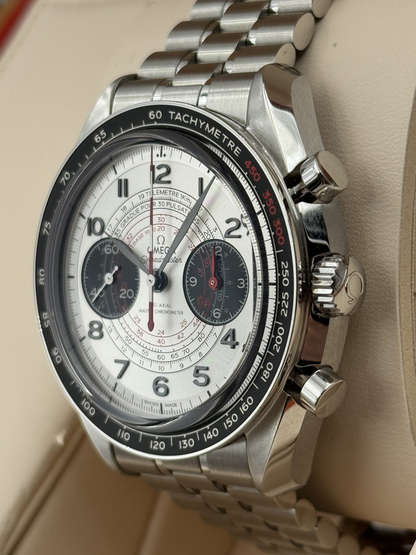 Speedmaster Chronoscope 329.30.43.51.02.002
