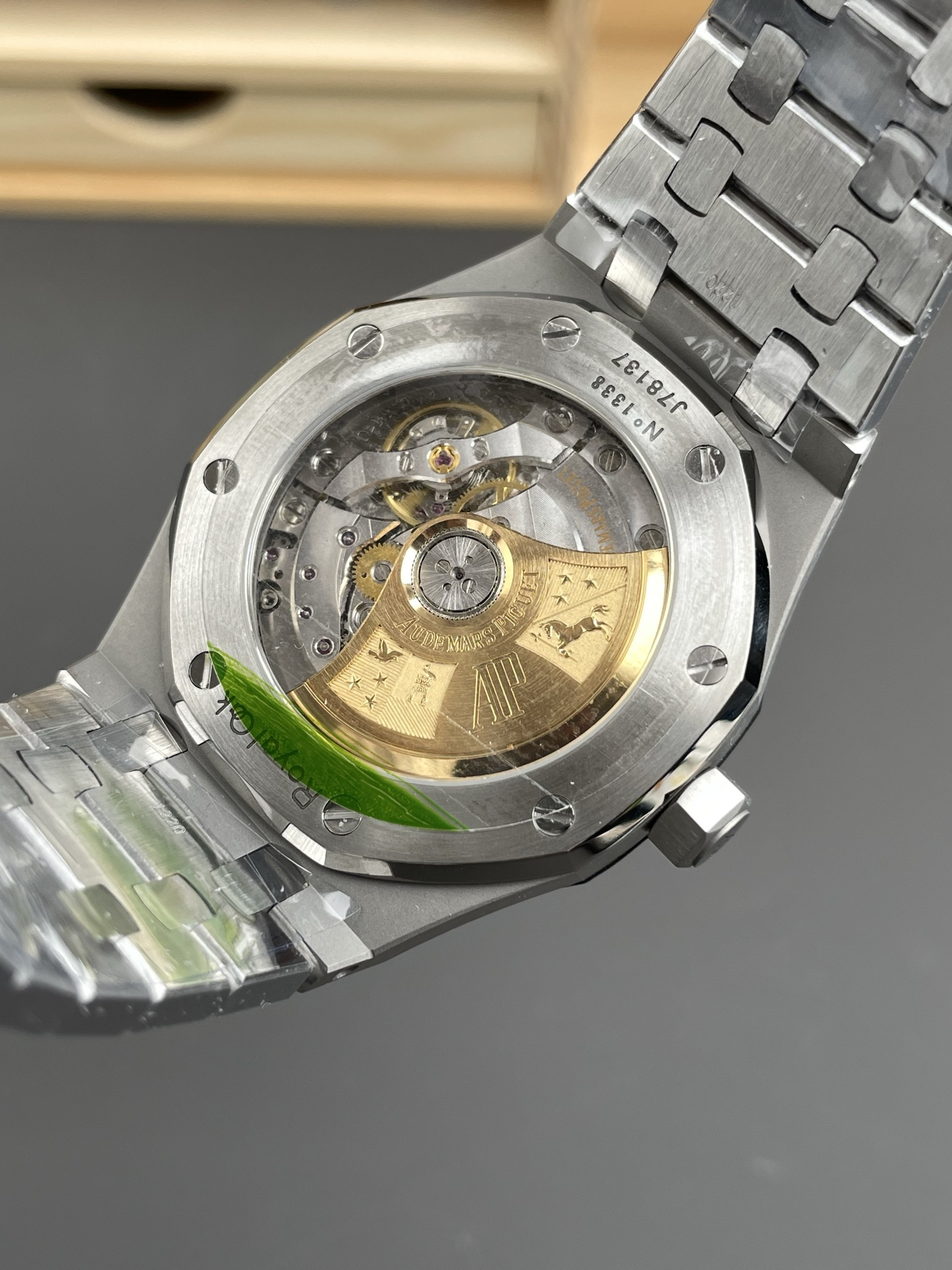 Royal Oak Silver/White 15400ST