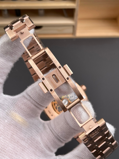 Royal Oak Skeleton Rose/Black 15407OR