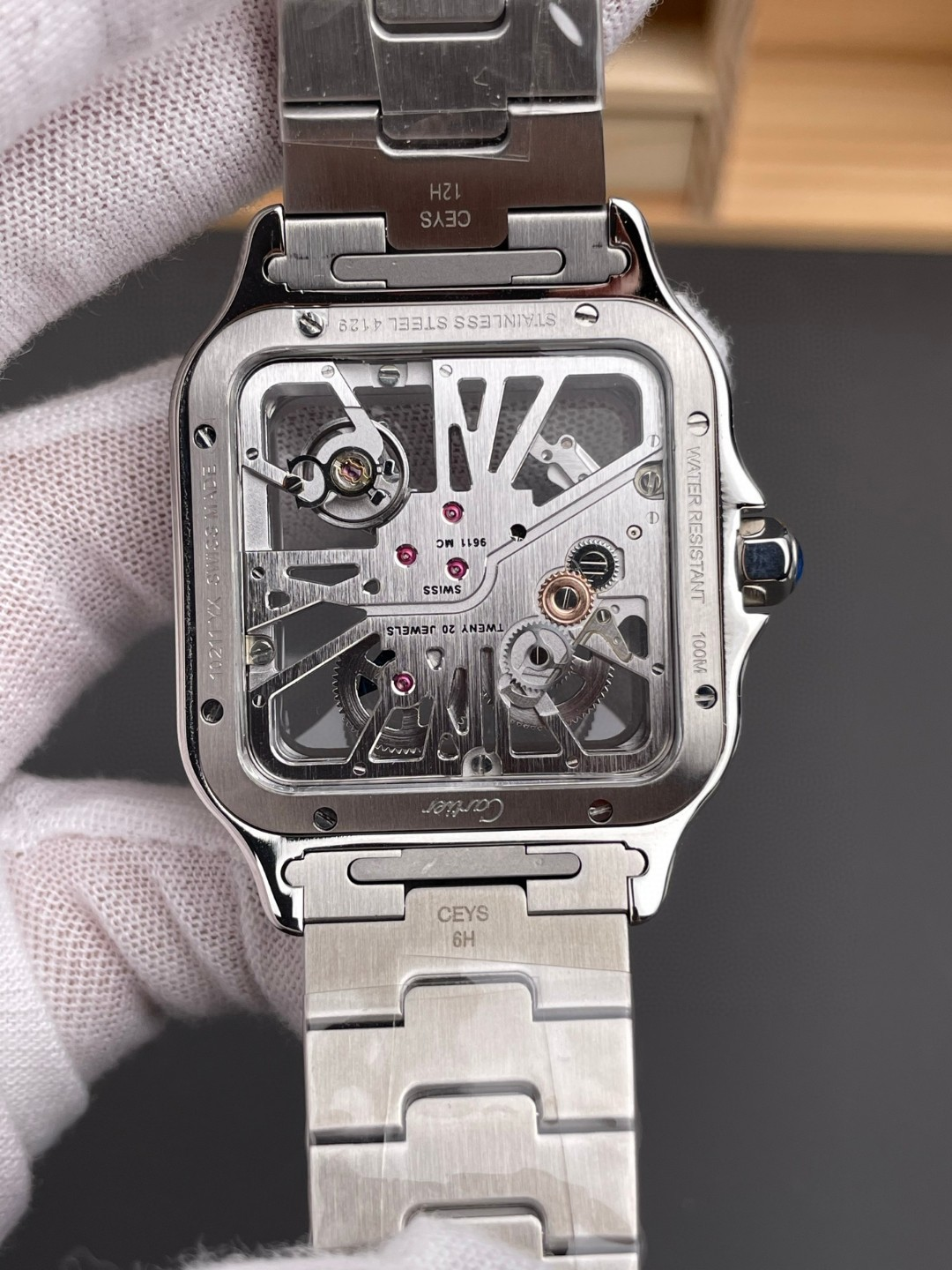 Santos Skeleton Silver/White